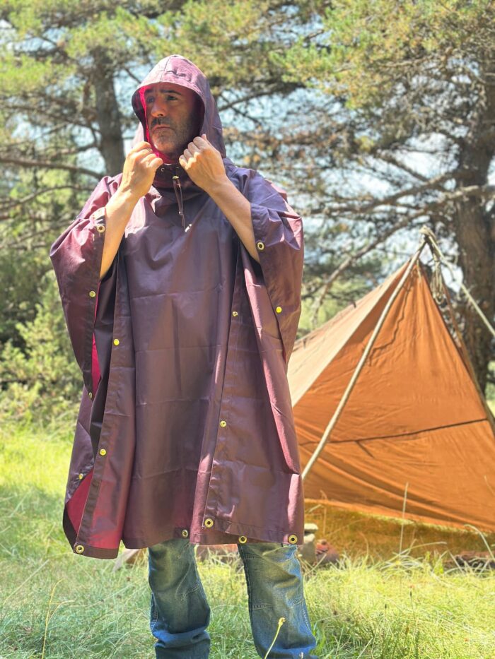 Oilskin Poncho Shelter - Image 7