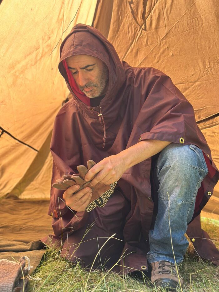 Oilskin Poncho Shelter - Image 3