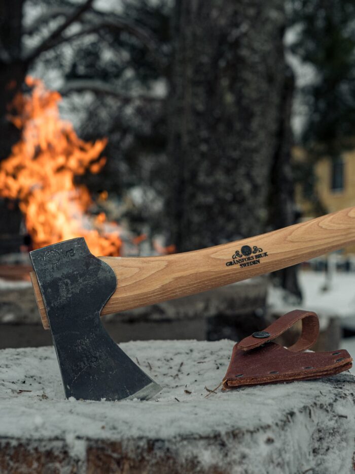 Gränsfors Bruk Small Forest Axe - Image 4